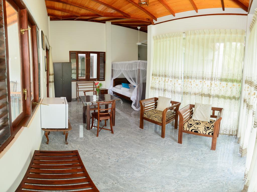 Villa White Hikkaduwa Luaran gambar