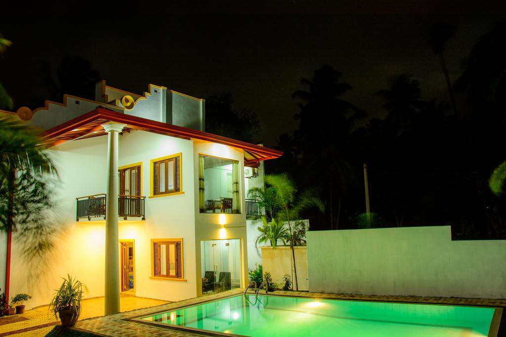 Villa White Hikkaduwa Luaran gambar