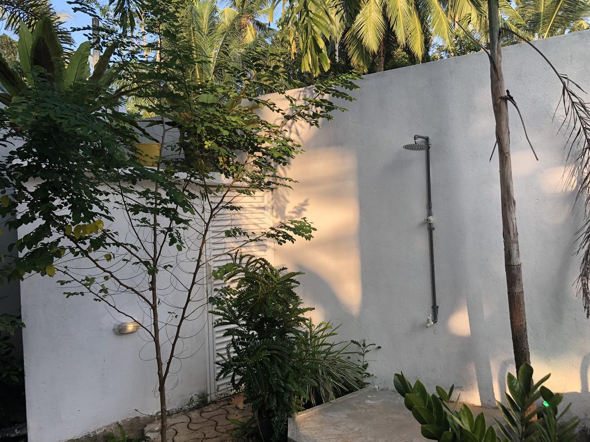 Villa White Hikkaduwa Luaran gambar
