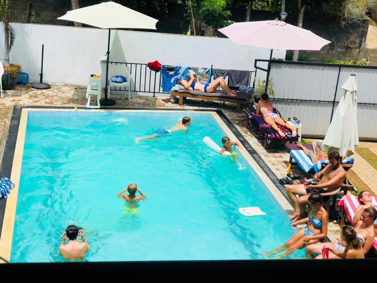 Villa White Hikkaduwa Luaran gambar